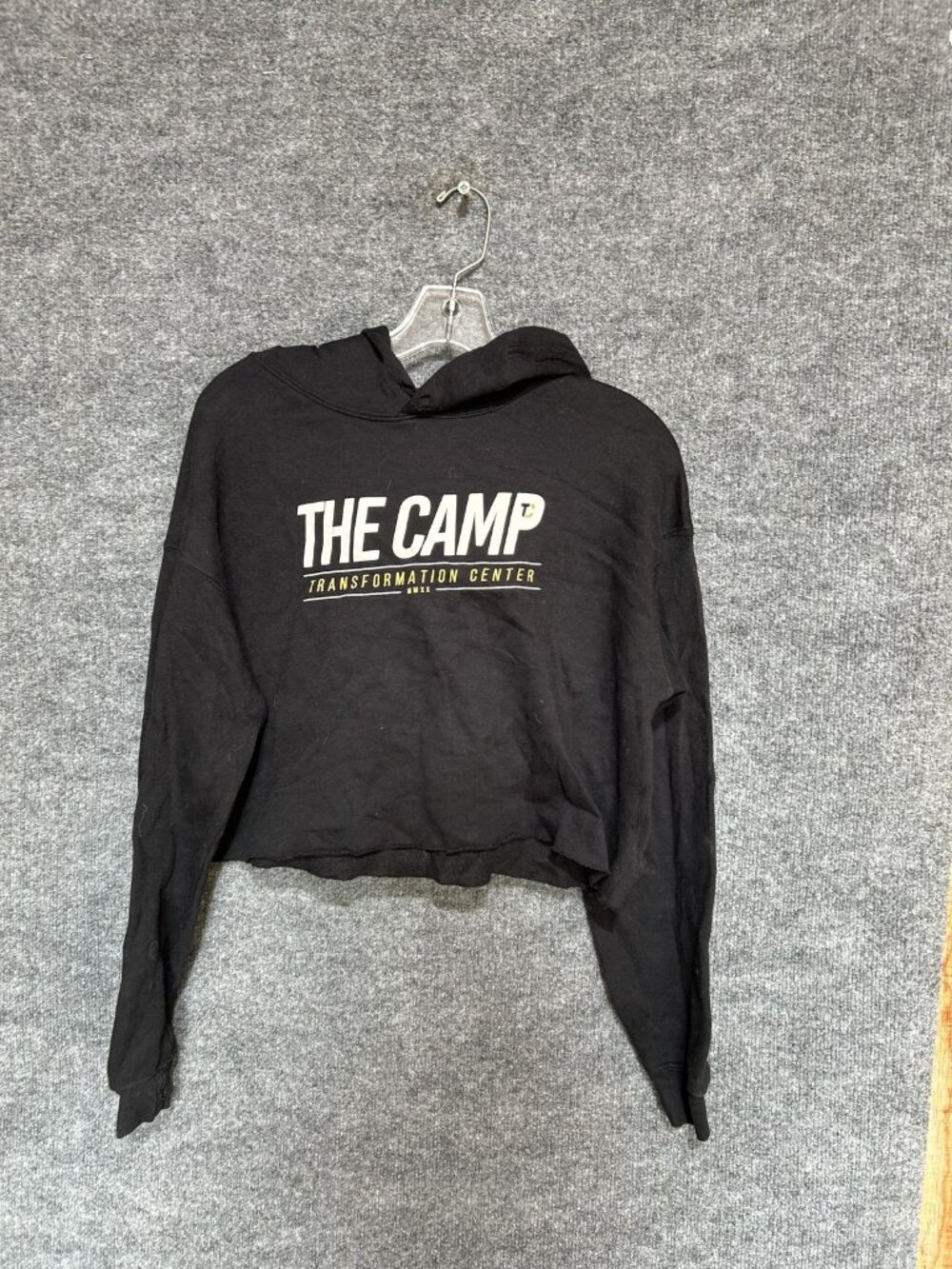 The Camp Hoodie Womens Small Black Cropped Fleece Pullover Gym Graphic Logo
